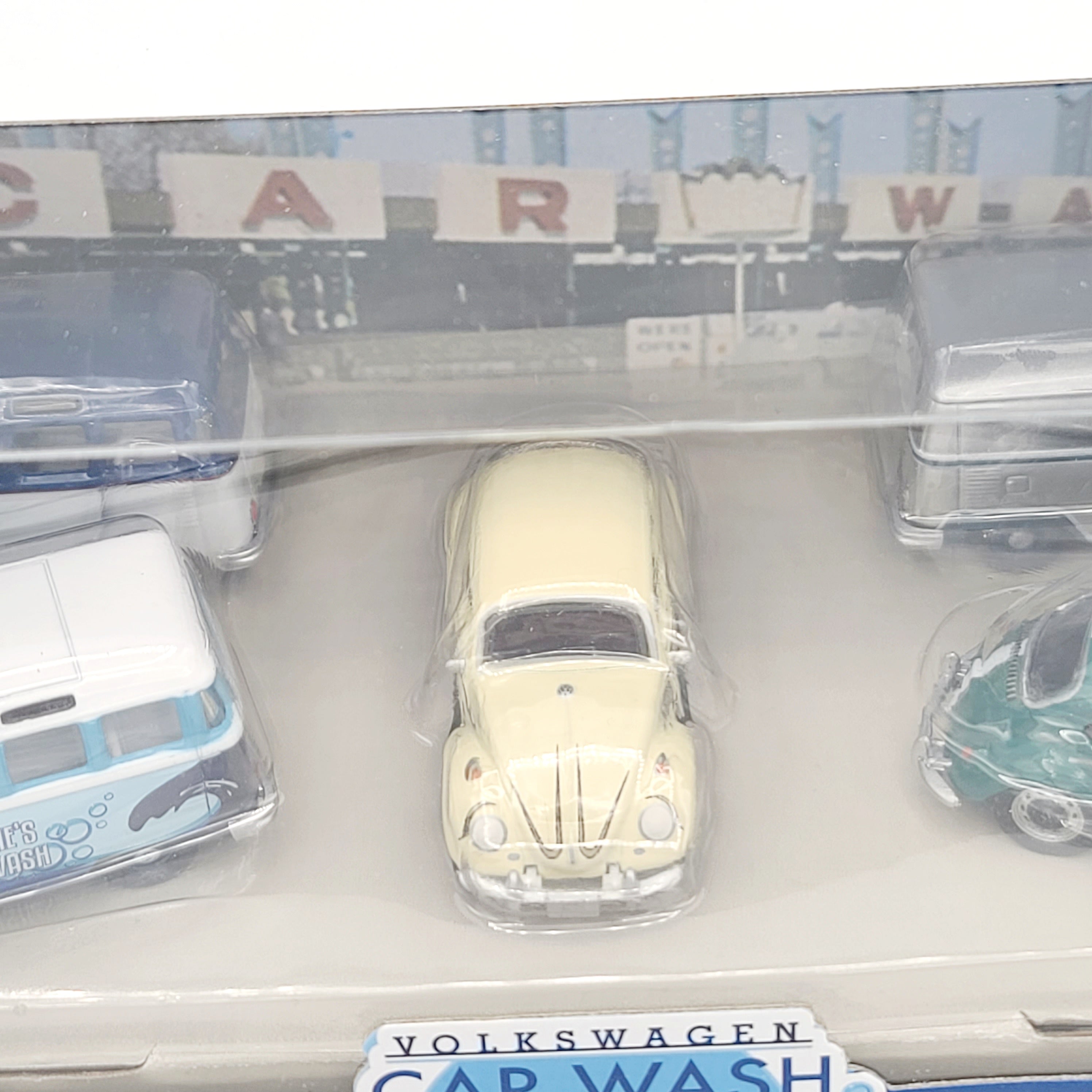GreenLight "Volkswagen Car Wash" 5 Car Box Set - VW Beetle Bug Van Bus - 1:64 (2014 Motor World - Limited Edition)